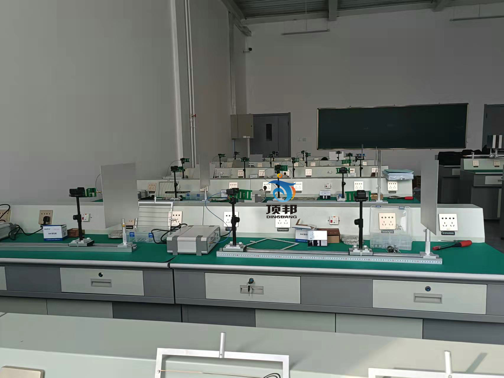 電磁場電磁波可視化教學實驗系統
